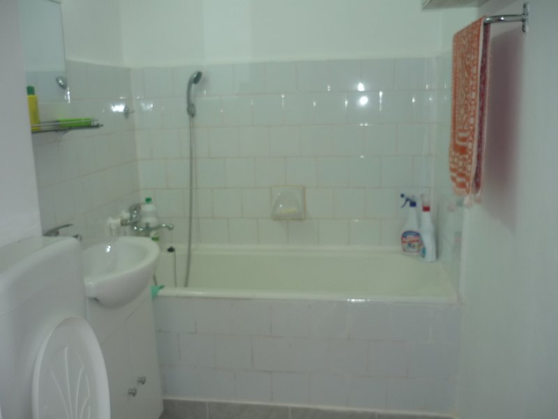 Titan, metrou 7 minute,