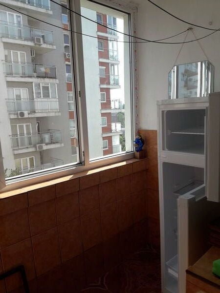 Titan, metrou 7 minute,